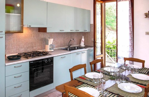 Santa Lucia Appartement | Agréable appartement pour 10 personnes avec WIFI, TV et terrasse
