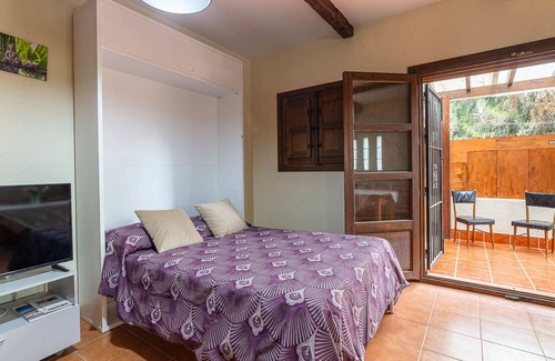 San Jose Appartement | Cosy apartment for 2 guests with pool, A/C, TV and patio