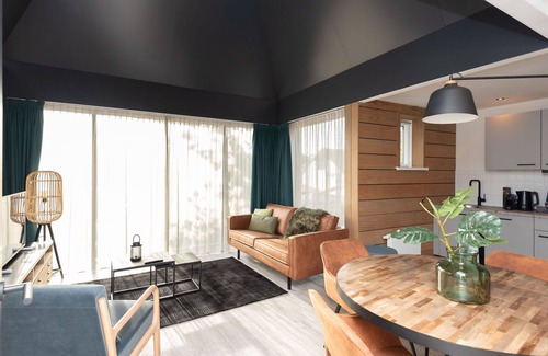 Renesse Appartement | Joli appartement pour 2 personnes avec WIFI, TV, patio et parking