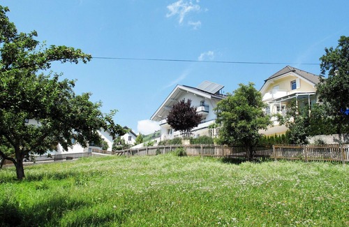 Fliess Appartement | Joli appartement pour 4 personnes avec WIFI, TV, animaux admis et parking