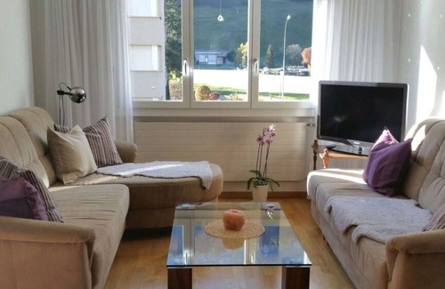 Engelberg Appartement | Bel appartement pour 4 personnes avec WIFI, TV, balcon, animaux admis et parking