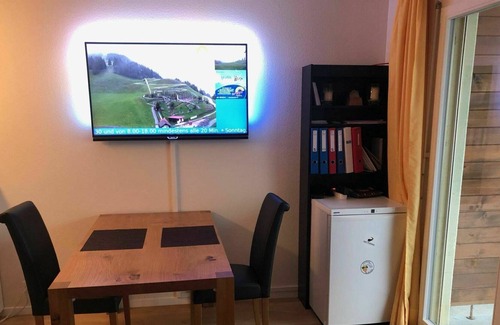Engelberg Appartement | Confortable appartement pour 2 personnes avec WIFI, TV, balcon, animaux admis et parking