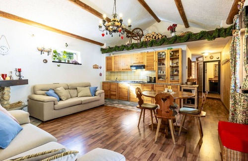 Isola Appartement | Agréable appartement pour 4 personnes avec WIFI, TV, terrasse, animaux admis et parking