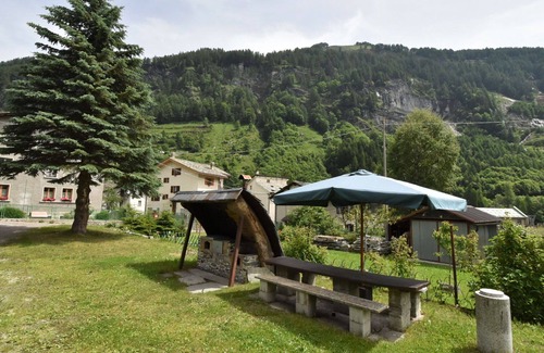 Isola Appartement | Agréable appartement pour 4 personnes avec WIFI, TV, terrasse, animaux admis et parking