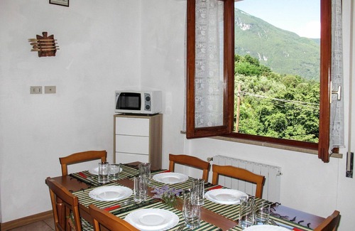 Santa Lucia Appartement | Agréable appartement pour 5 personnes avec WIFI, TV, terrasse et parking