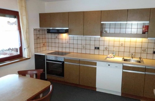 Tobadill Appartement | Joli appartement pour 7 personnes avec WIFI, TV et balcon