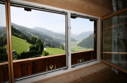 Distelberg Appartement | Joli appartement pour 8 personnes avec WIFI, TV, balcon, animaux admis et parking