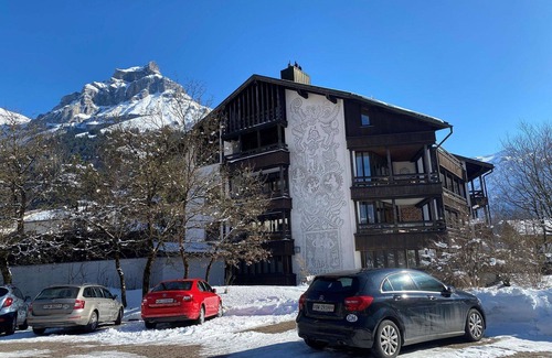 Engelberg Appartement | Joli appartement pour 6 personnes avec WIFI, piscine, TV et balcon