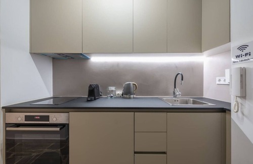 Athens City Centre Appartement | Cosy apartment for couples with garden