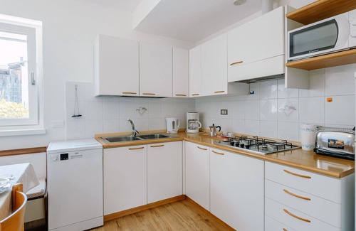 Caldonazzo Appartement | Joli appartement pour 4 personnes avec WIFI, TV, patio et animaux admis