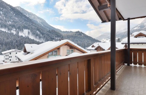 Mazzin Appartement | Bel appartement pour 8 personnes avec WIFI, TV, balcon, animaux admis et parking