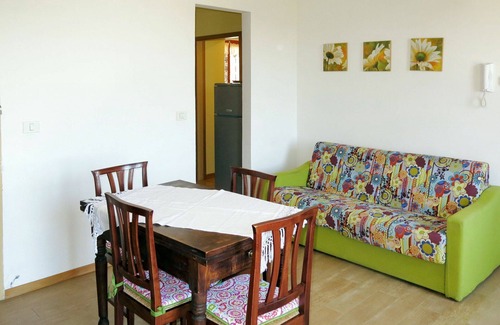 Cossombrato Appartement | Agréable appartement pour 7 personnes avec piscine, WIFI, TV, patio, animaux admis et parking