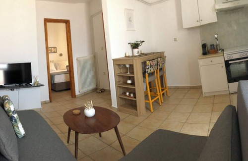Glyfa Maison | Cosy apartment for relaxing holidays in Glyfa, Greece, just 5 min from the beach