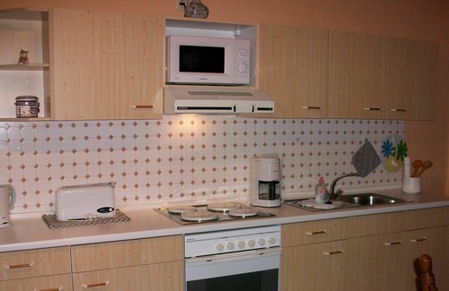Wittmund Villa | Agréable appartement dans une maison de vacances avec WIFI, TV, animaux admis et parking