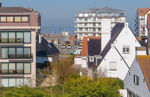 De Haan Villa | Agréable appartement dans une maison de vacances avec WIFI, TV, balcon et animaux admis