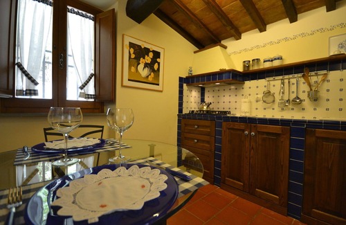 Il Borgo Villa | Appartement avec piscine, bain à remous, climatisation, WIFI, TV