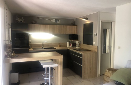 Narbonne-Plage Appartement | Appartement Cosy avec belle terrasse ombragée et piscine résidentielle