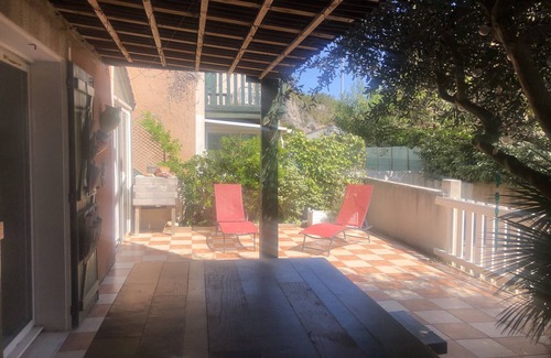 Narbonne-Plage Appartement | Appartement Cosy avec belle terrasse ombragée et piscine résidentielle