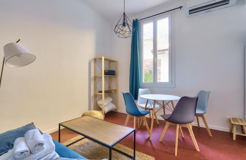 Euromed - La Joliette Appartement | Cosy apartment with terrace near the center