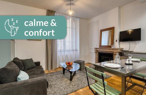 Vaise Appartement | Cosy Appartement Lyon Valmy - parking