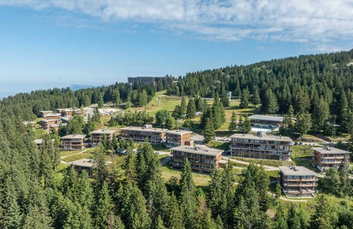 Chamrousse Appartement | Appt chaleureux 4 pers, près des pistes