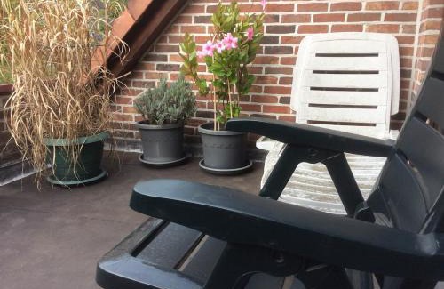 Opdorp Appartement | Cosy attic apartment, terrace, 1 bedroom North