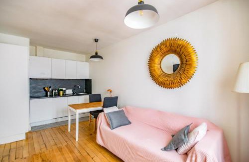 Vignerons Appartement | Cosy au Chateau et Bois Métro L1