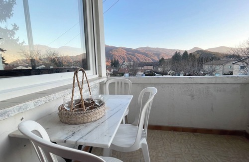 Chateauvieux Appartement | Cosy, bright apartment in a character house. Ideally located