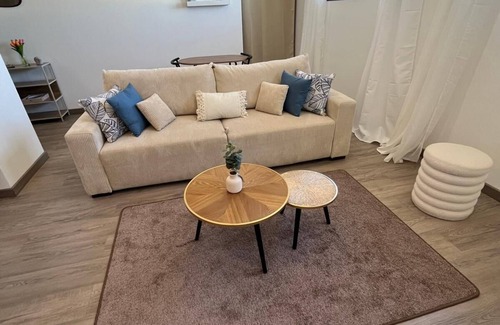 Bompas Appartement | Cosy, bright studio 3 min from shops - Near Perpignan & beaches.