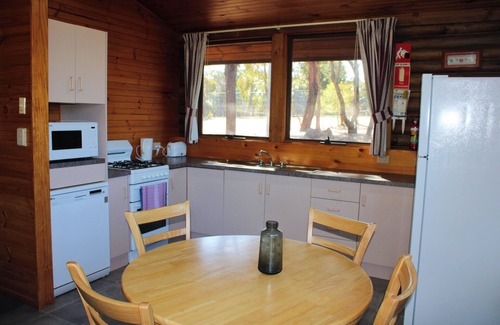 Wartook Cabine | Cosy cabin in the Grampians with mountain views