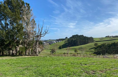 Pukekohe Maison | Cosy cabin to stay even better than Glamping