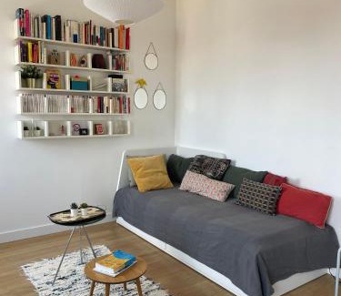 Romainville Appartement | Cosy-carnot we Speak English in Romainville near Paris