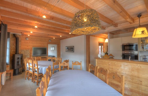Morillon Chalet De Ski | Chalet cosy grand confort 8 chambres 8 salles d'eau, sauna, au pied des pistes