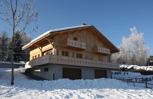 Morillon Chalet De Ski | Chalet cosy grand confort 8 chambres 8 salles d'eau, sauna, au pied des pistes