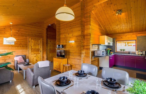 Gramsbergen Chalet De Ski | Chalet confortable dans un parc de vacances