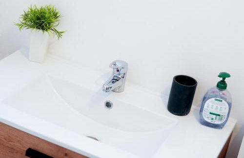 Nilvange Appartement | Cosy Cocon - Parking et Wifi Gratuit - Proche Luxembourg - idéal Professionnel ou Couple - OFFRE SPÉCIALE