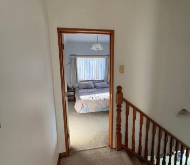 Reefton Maison | Cosy Colonial Cottage