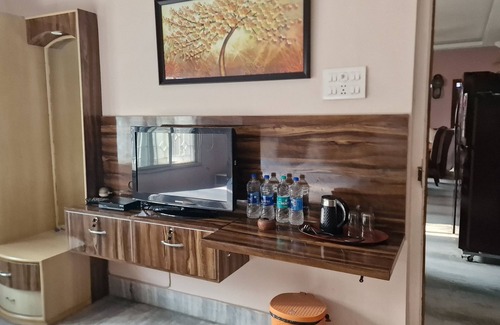 Kolkata Appartement | Cosy, Comfortable, safe stay at an affordable rate in Kolkata #2