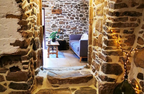 Saint-Paul-la-Coste Autre | Gîte douillet dans vieux mas