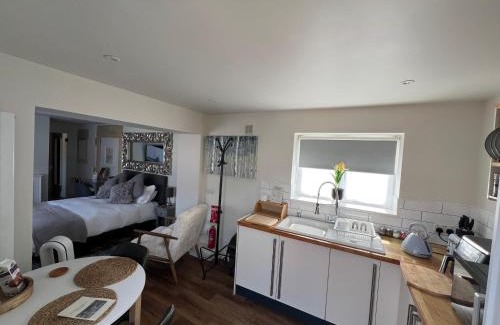 Newton St Loe Appartement | Cosy countryside stay near Bath with free parking