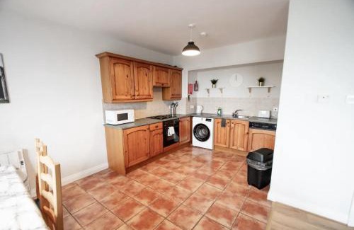 Drumacrin Appartement | Cosy, Cute and Modern Apartment steps to the beach