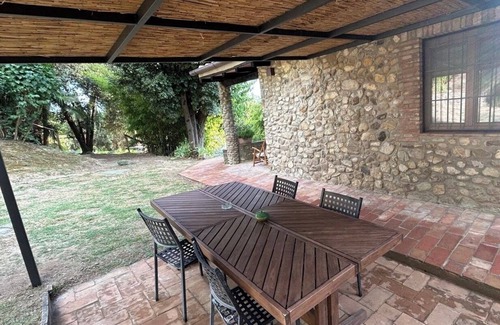 Ponte di Gabbiano Cottage | Cosy double room in pretty cottage with WiFi and AC in enchanting Monteaperti
