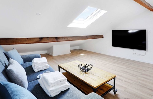 Levallois-Perret Appartement | Cosy duplex 2BDR Levallois / So Ouest - BAIL MOBILITE