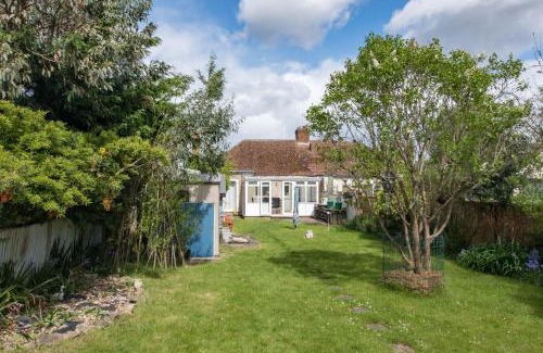 Manor Maison | Cosy Family Home in Ruislip