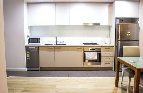 Homebush West Appartement | Cosy Family-sized Apartment Near Sydney Olympic Park Flemington Market Station