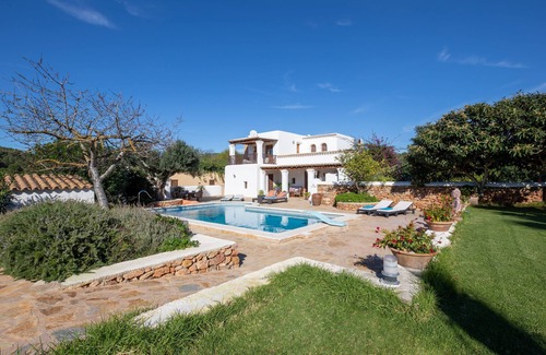 Sant Carles de Peralta Villa | Agréable villa avec piscine, court de padel et terrain de football - Can Gat Ibiza