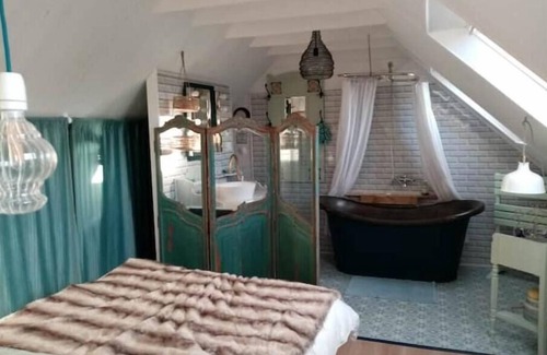 Pouldouran Maison | Cosy fisherman's cottage with a view on the river, 10 mns away from the beach.