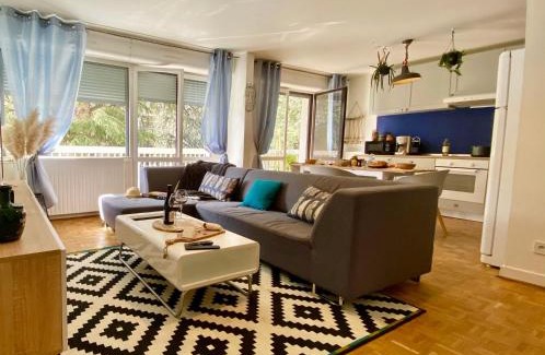 Centre Deux Appartement | Cosy Flat 2V6