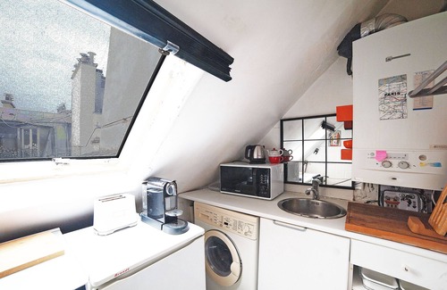 Auteuil Appartement | Cosy Flat in West With View on Eiffel Tower