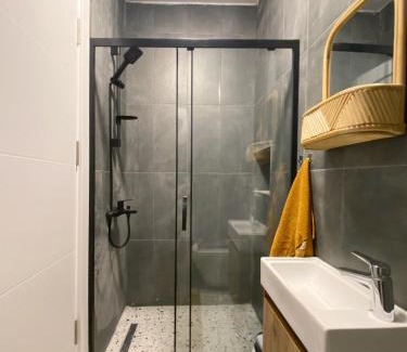 Moda Appartement | Cosy flat with a garden in central Kadikoy
